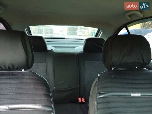 Чорний Шкода Октавія, об'ємом двигуна 1.6 л та пробігом 288 тис. км за 5100 $, фото 2 на Automoto.ua