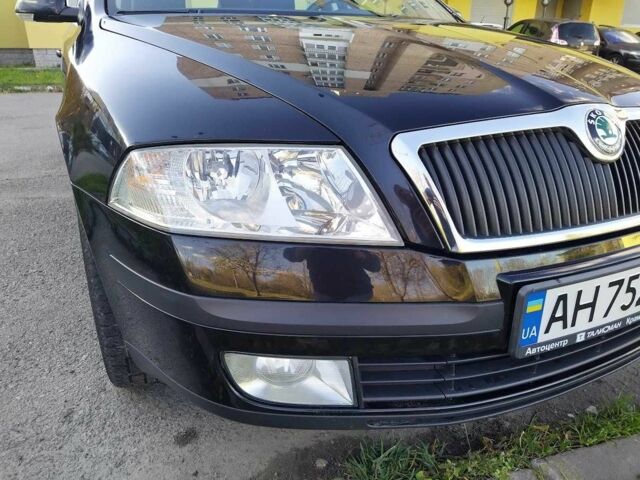 Черный Шкода Октавия, объемом двигателя 2 л и пробегом 139 тыс. км за 7500 $, фото 11 на Automoto.ua