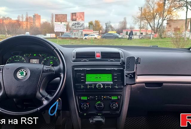 Чорний Шкода Октавія, об'ємом двигуна 1.9 л та пробігом 278 тис. км за 6799 $, фото 5 на Automoto.ua