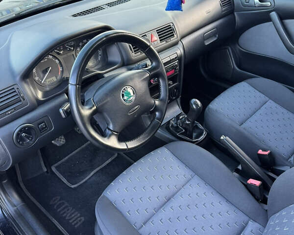 Шкода Октавія 2008 у Житомирі на Automoto.ua Чорний Шкода Октавія, об'ємом двигуна 1.6 л та пробігом 233 тис. км за 4999 $, фото 12 на Automoto.ua