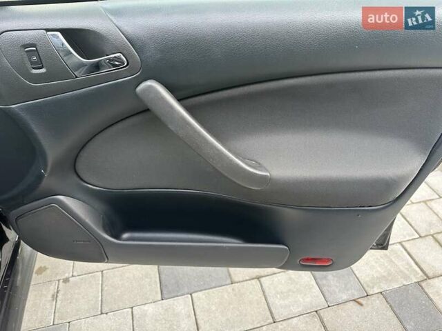 Черный Шкода Октавия, объемом двигателя 1.6 л и пробегом 215 тыс. км за 4950 $, фото 15 на Automoto.ua