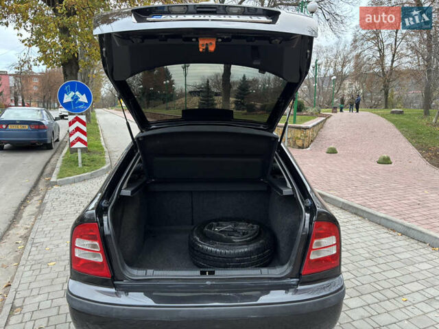 Чорний Шкода Октавія, об'ємом двигуна 1.6 л та пробігом 240 тис. км за 5650 $, фото 18 на Automoto.ua
