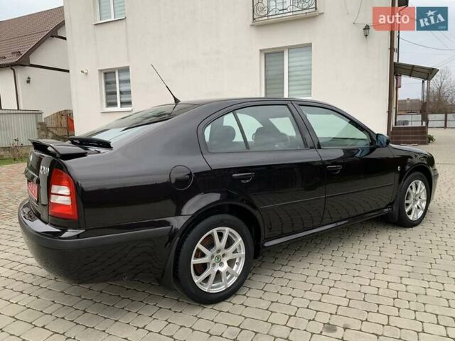 Черный Шкода Октавия, объемом двигателя 1.6 л и пробегом 151 тыс. км за 6100 $, фото 7 на Automoto.ua