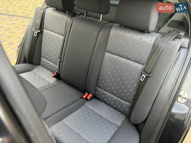 Чорний Шкода Октавія, об'ємом двигуна 1.6 л та пробігом 241 тис. км за 5700 $, фото 22 на Automoto.ua