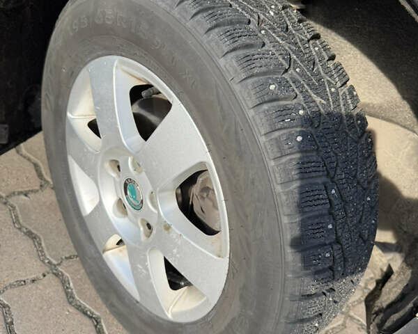 Чорний Шкода Октавія, об'ємом двигуна 1.98 л та пробігом 245 тис. км за 4200 $, фото 21 на Automoto.ua