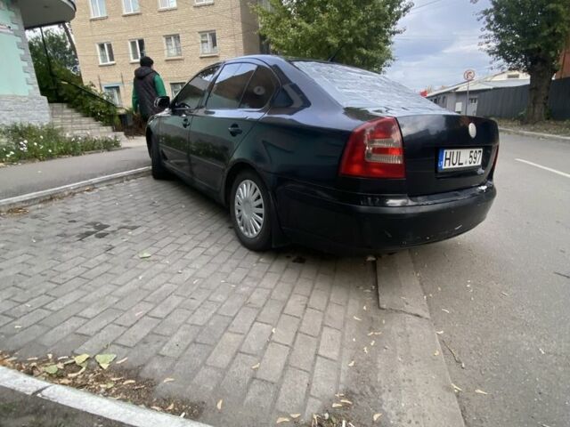 Черный Шкода Октавия, объемом двигателя 1.9 л и пробегом 268 тыс. км за 2000 $, фото 3 на Automoto.ua