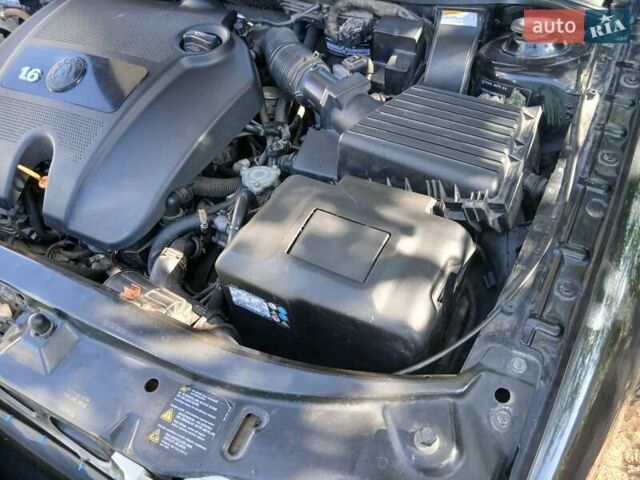 Черный Шкода Октавия, объемом двигателя 1.6 л и пробегом 183 тыс. км за 6000 $, фото 15 на Automoto.ua