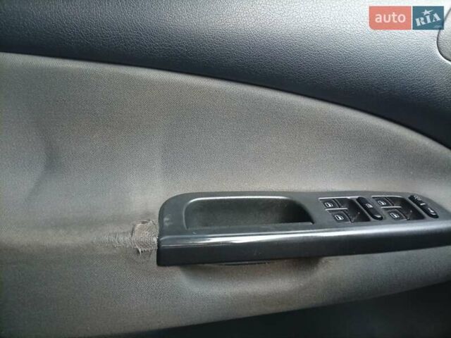 Чорний Шкода Октавія, об'ємом двигуна 1.6 л та пробігом 288 тис. км за 5100 $, фото 9 на Automoto.ua