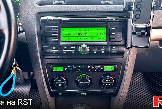 Чорний Шкода Октавія, об'ємом двигуна 1.9 л та пробігом 278 тис. км за 6799 $, фото 6 на Automoto.ua