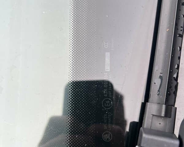 Черный Шкода Октавия, объемом двигателя 1.6 л и пробегом 301 тыс. км за 5600 $, фото 11 на Automoto.ua