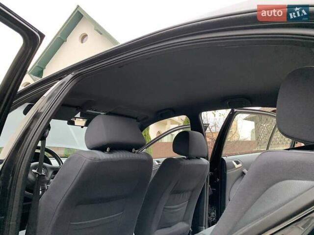 Черный Шкода Октавия, объемом двигателя 1.6 л и пробегом 151 тыс. км за 6100 $, фото 55 на Automoto.ua