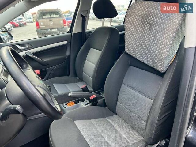 Шкода Октавия 2008 в Львове на Automoto.ua Черный Шкода Октавия, объемом двигателя 1.6 л и пробегом 132 тыс. км за 7380 $, фото 29 на Automoto.ua