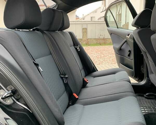 Черный Шкода Октавия, объемом двигателя 1.6 л и пробегом 151 тыс. км за 6100 $, фото 62 на Automoto.ua