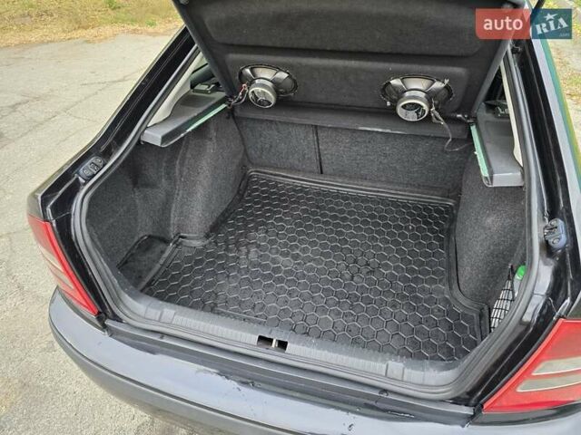 Шкода Октавія 2008 у Києві на Automoto.ua Чорний Шкода Октавія, об'ємом двигуна 1.9 л та пробігом 336 тис. км за 5400 $, фото 14 на Automoto.ua