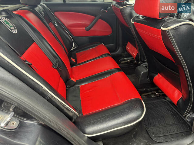 Чорний Шкода Октавія, об'ємом двигуна 1.78 л та пробігом 280 тис. км за 3999 $, фото 10 на Automoto.ua