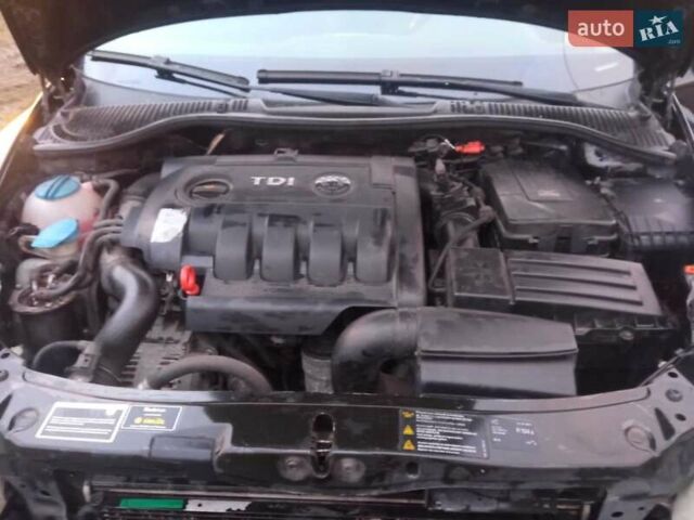 Черный Шкода Октавия, объемом двигателя 1.9 л и пробегом 219 тыс. км за 6500 $, фото 10 на Automoto.ua