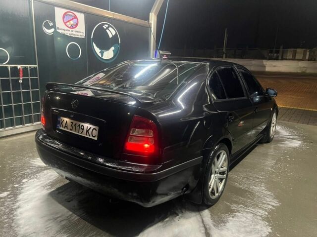 Черный Шкода Октавия, объемом двигателя 1.8 л и пробегом 280 тыс. км за 2600 $, фото 3 на Automoto.ua