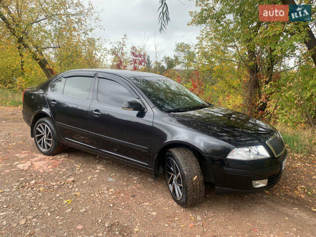 Черный Шкода Октавия, объемом двигателя 1.98 л и пробегом 220 тыс. км за 6999 $, фото 3 на Automoto.ua