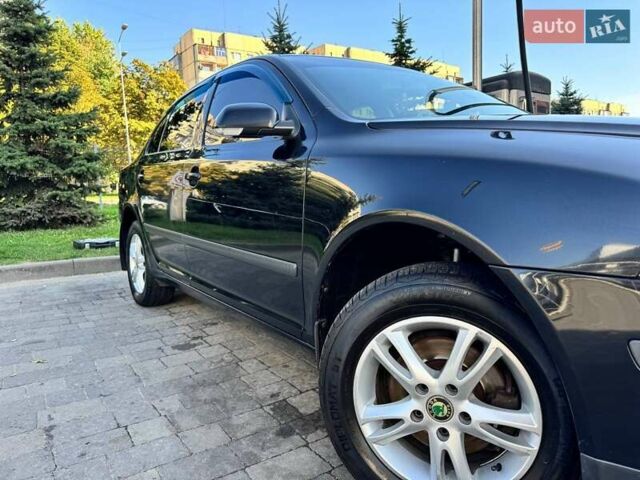 Чорний Шкода Октавія, об'ємом двигуна 1.6 л та пробігом 265 тис. км за 4999 $, фото 5 на Automoto.ua