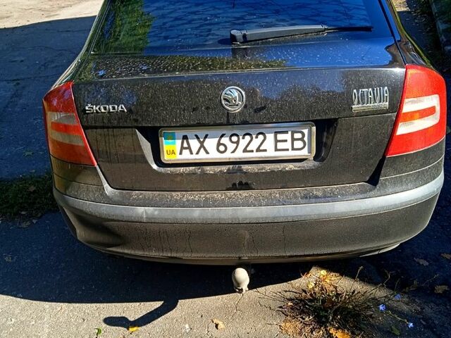 Чорний Шкода Октавія, об'ємом двигуна 1.6 л та пробігом 300 тис. км за 6500 $, фото 1 на Automoto.ua