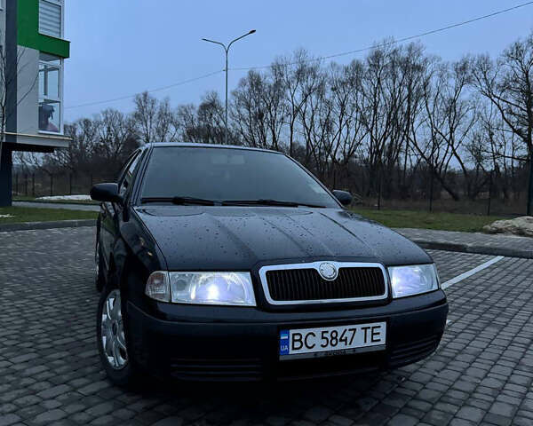 Черный Шкода Октавия, объемом двигателя 1.6 л и пробегом 245 тыс. км за 5400 $, фото 14 на Automoto.ua