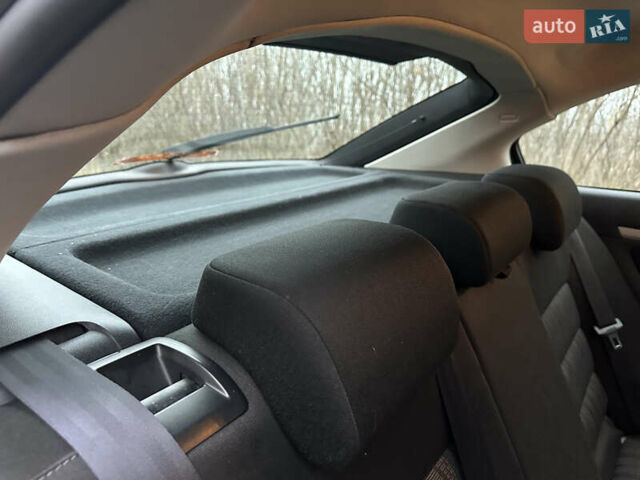 Черный Шкода Октавия, объемом двигателя 1.97 л и пробегом 198 тыс. км за 8200 $, фото 30 на Automoto.ua