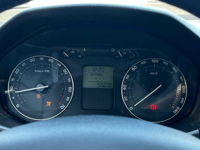 Черный Шкода Октавия, объемом двигателя 1.8 л и пробегом 345 тыс. км за 4740 $, фото 11 на Automoto.ua