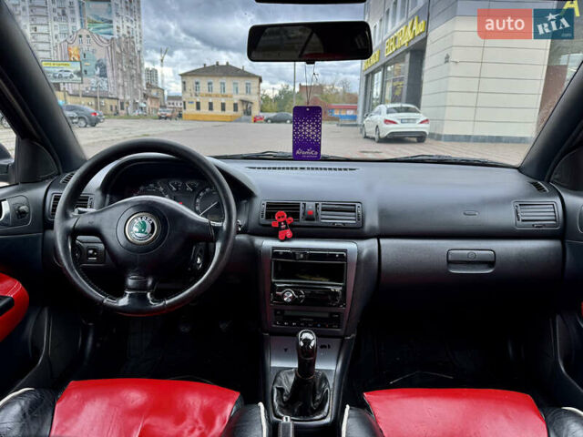 Чорний Шкода Октавія, об'ємом двигуна 1.78 л та пробігом 280 тис. км за 3999 $, фото 8 на Automoto.ua