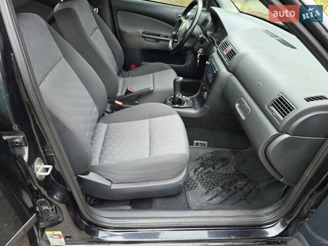 Шкода Октавія 2008 у Києві на Automoto.ua Чорний Шкода Октавія, об'ємом двигуна 1.9 л та пробігом 336 тис. км за 5400 $, фото 15 на Automoto.ua