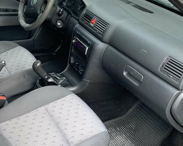 Шкода Октавія 2008 у Львові на Automoto.ua Чорний Шкода Октавія, об'ємом двигуна 1.6 л та пробігом 211 тис. км за 5300 $, фото 4 на Automoto.ua