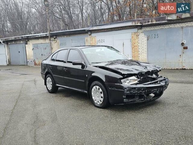 Черный Шкода Октавия, объемом двигателя 1.6 л и пробегом 210 тыс. км за 2200 $, фото 9 на Automoto.ua