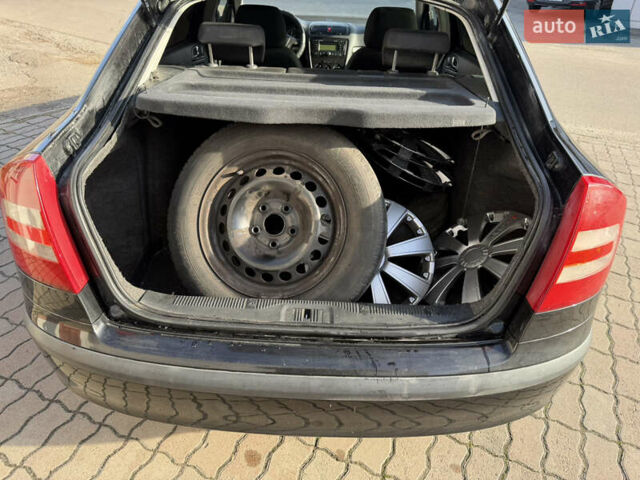 Чорний Шкода Октавія, об'ємом двигуна 1.98 л та пробігом 245 тис. км за 4200 $, фото 24 на Automoto.ua