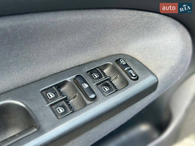 Чорний Шкода Октавія, об'ємом двигуна 1.78 л та пробігом 331 тис. км за 6600 $, фото 8 на Automoto.ua