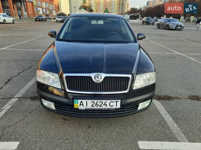 Чорний Шкода Октавія, об'ємом двигуна 1.6 л та пробігом 235 тис. км за 6350 $, фото 1 на Automoto.ua