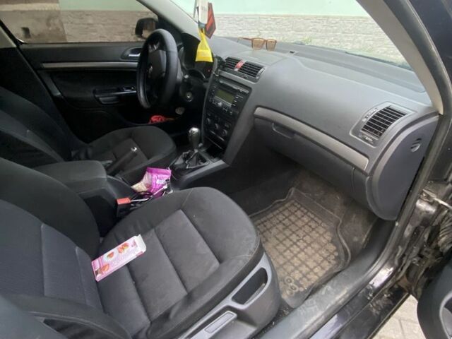 Черный Шкода Октавия, объемом двигателя 1.9 л и пробегом 268 тыс. км за 2000 $, фото 5 на Automoto.ua