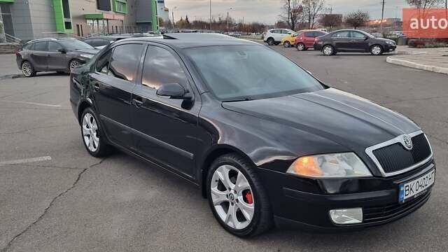 Черный Шкода Октавия, объемом двигателя 1.9 л и пробегом 278 тыс. км за 6799 $, фото 6 на Automoto.ua