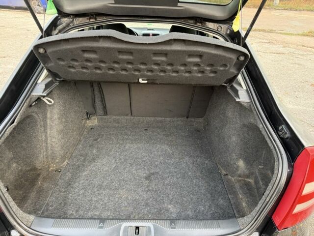 Чорний Шкода Октавія, об'ємом двигуна 1.6 л та пробігом 297 тис. км за 5500 $, фото 3 на Automoto.ua