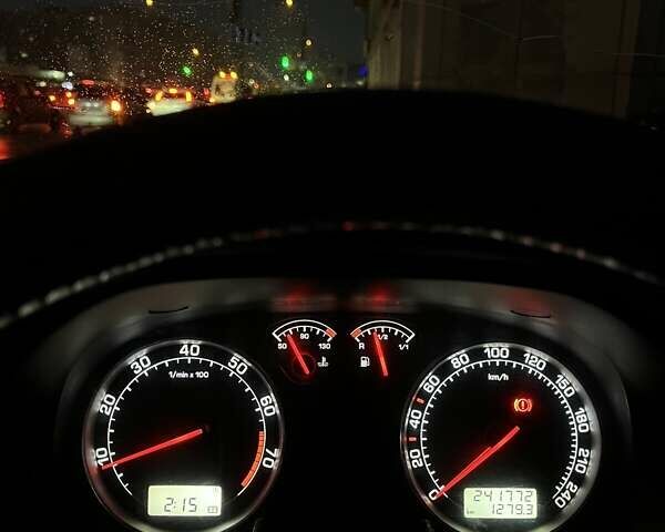 Черный Шкода Октавия, объемом двигателя 1.78 л и пробегом 240 тыс. км за 6500 $, фото 19 на Automoto.ua