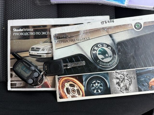 Чорний Шкода Октавія, об'ємом двигуна 1.6 л та пробігом 297 тис. км за 5500 $, фото 4 на Automoto.ua