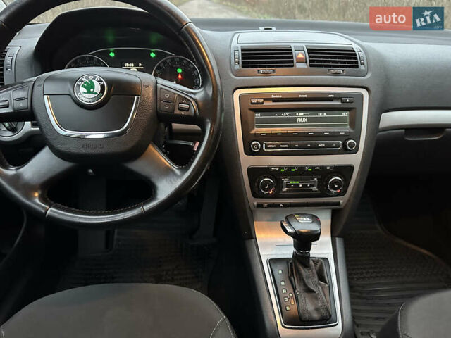 Черный Шкода Октавия, объемом двигателя 1.97 л и пробегом 198 тыс. км за 8200 $, фото 21 на Automoto.ua