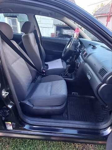 Чорний Шкода Октавія, об'ємом двигуна 1.9 л та пробігом 199 тис. км за 6000 $, фото 6 на Automoto.ua