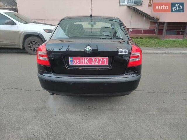Черный Шкода Октавия, объемом двигателя 1.6 л и пробегом 198 тыс. км за 6999 $, фото 9 на Automoto.ua