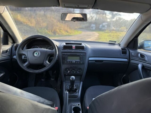 Чорний Шкода Октавія, об'ємом двигуна 1.9 л та пробігом 300 тис. км за 2850 $, фото 9 на Automoto.ua