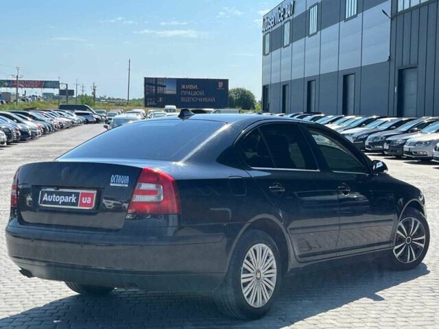 Черный Шкода Октавия, объемом двигателя 1.8 л и пробегом 345 тыс. км за 4740 $, фото 4 на Automoto.ua