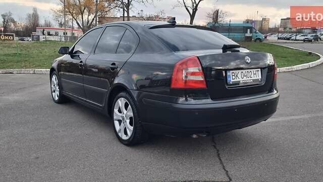 Черный Шкода Октавия, объемом двигателя 1.9 л и пробегом 278 тыс. км за 6799 $, фото 12 на Automoto.ua