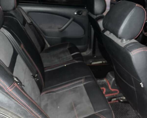 Черный Шкода Октавия, объемом двигателя 1.78 л и пробегом 240 тыс. км за 6500 $, фото 9 на Automoto.ua