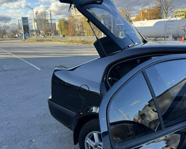 Шкода Октавія 2008 у Житомирі на Automoto.ua Чорний Шкода Октавія, об'ємом двигуна 1.6 л та пробігом 233 тис. км за 4999 $, фото 17 на Automoto.ua
