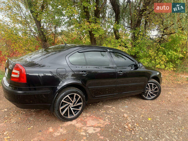 Черный Шкода Октавия, объемом двигателя 1.98 л и пробегом 270 тыс. км за 6800 $, фото 4 на Automoto.ua