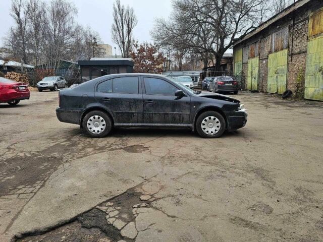 Черный Шкода Октавия, объемом двигателя 1.6 л и пробегом 210 тыс. км за 2350 $, фото 8 на Automoto.ua