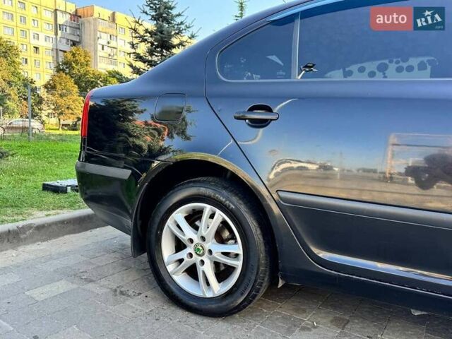 Чорний Шкода Октавія, об'ємом двигуна 1.6 л та пробігом 265 тис. км за 4999 $, фото 12 на Automoto.ua